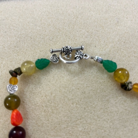 Handmade Wolf necklace - Picture 5 of 5